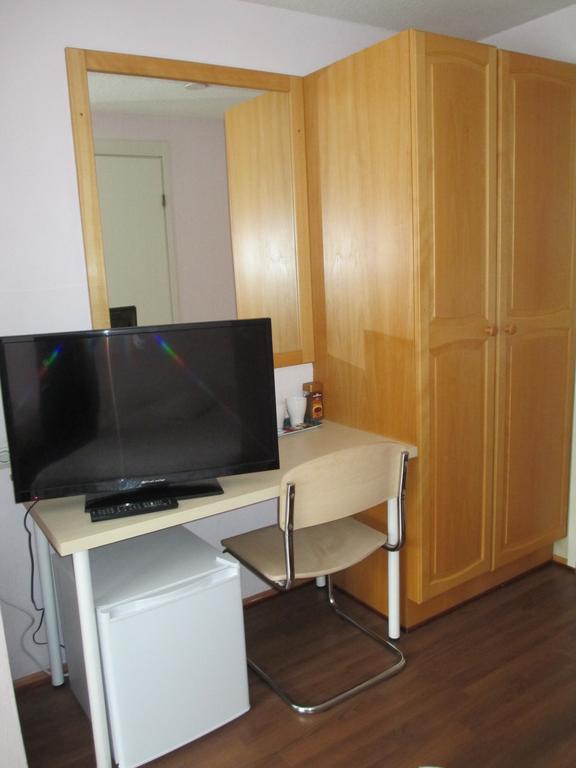 Hotel Ackas Toijala Exteriör bild