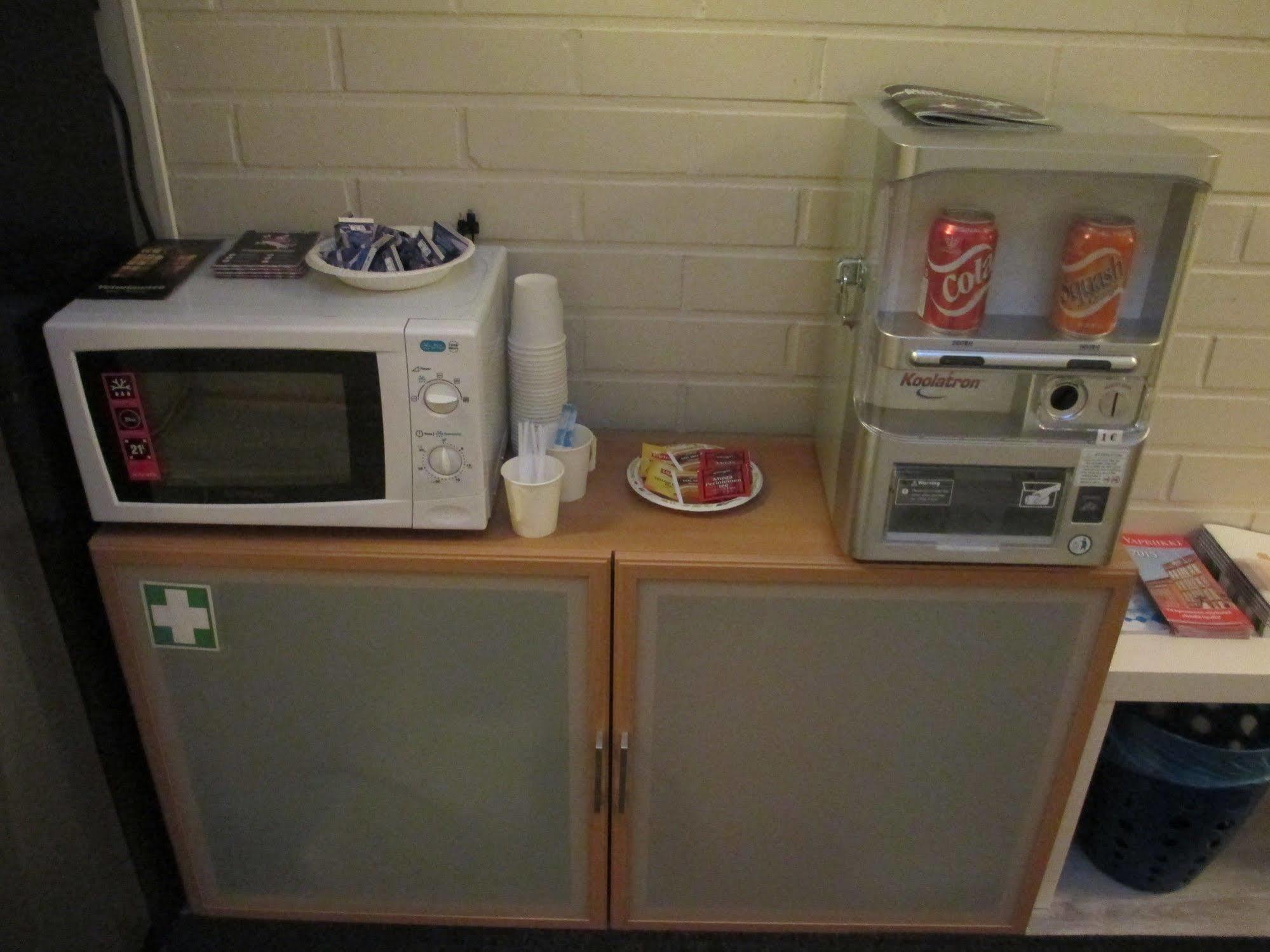 Hotel Ackas Toijala Exteriör bild